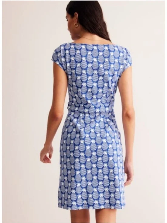 Boden Florrie Jersey Dress in Blue and White - Picture 4 of 8